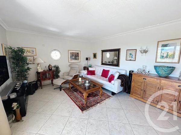 Appartement F3 à vendre  3 pièces - 70,25 m 2   MANDELIEU LA NAPOULE  - 06