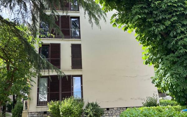 Appartement à vendre    1 pièce • 10,65 m2 Meudon