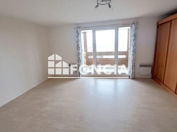 Location Studio 32.9 m² - 5 ALLÉE SYLVESTRE Meulan En Yvelines 78250