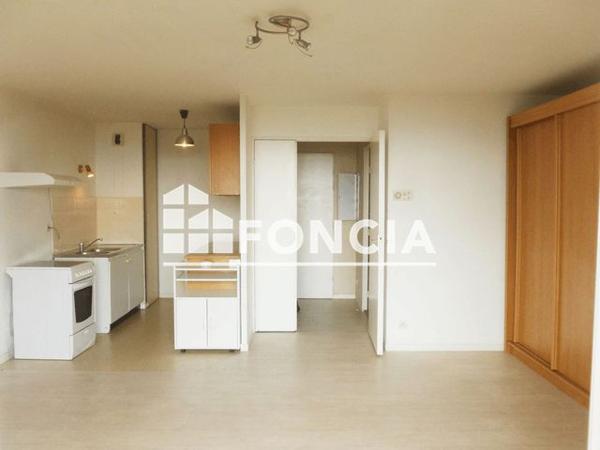 Location Studio 32.9 m² - 5 ALLÉE SYLVESTRE Meulan En Yvelines 78250