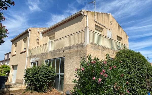 Maison à vendre    6 pièces •  Paulhan