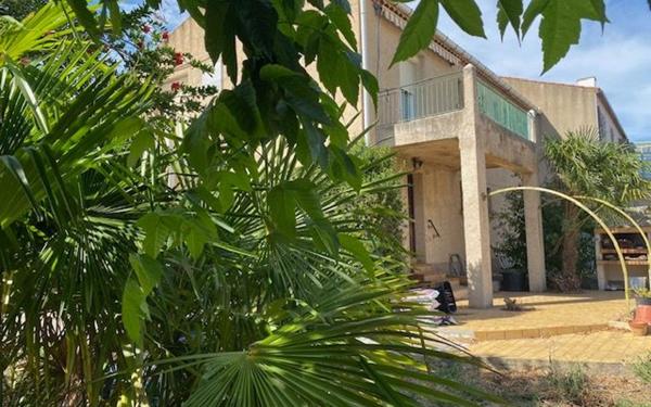 Maison à vendre    6 pièces •  Paulhan