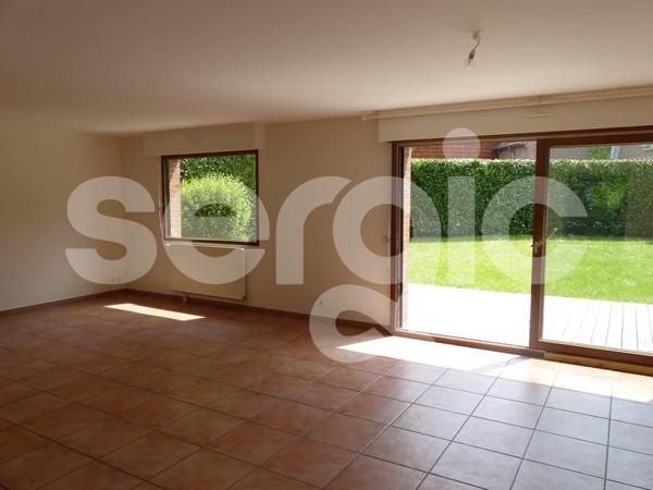 Location 4 Pieces 123 59420 Mouvaux 07 0797 01 0017