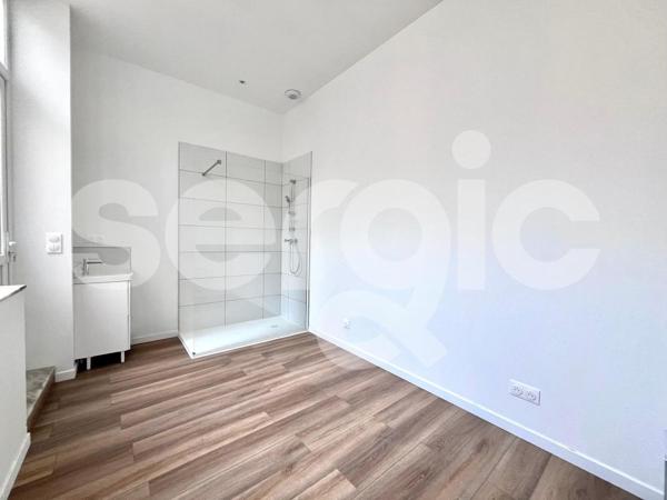 Location 1 Pieces 25 62000 Arras 17 1640 01 0004