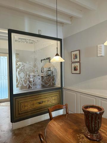 Élégante maison de caractère avec jardin