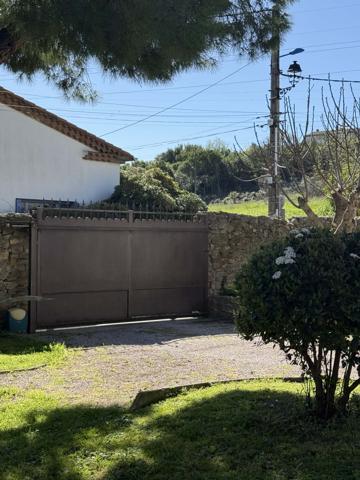 Élégante maison de caractère avec jardin