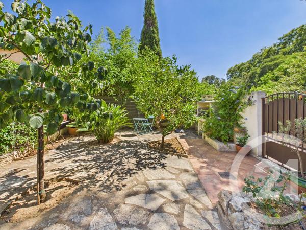Maison à vendre  4 pièces - 98,55 m 2   LA VALETTE DU VAR  - 83