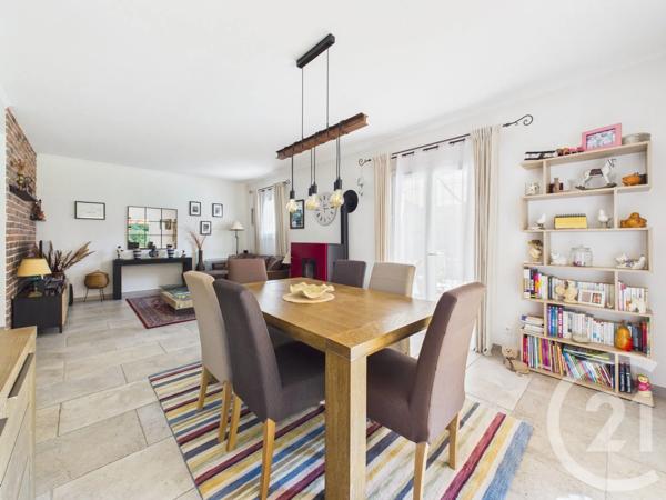 Maison à vendre  4 pièces - 98,55 m 2   LA VALETTE DU VAR  - 83