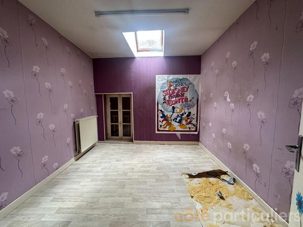 Vente Maison91 m² - 5 Pièces - SAINT AMAND MONTROND (18200)