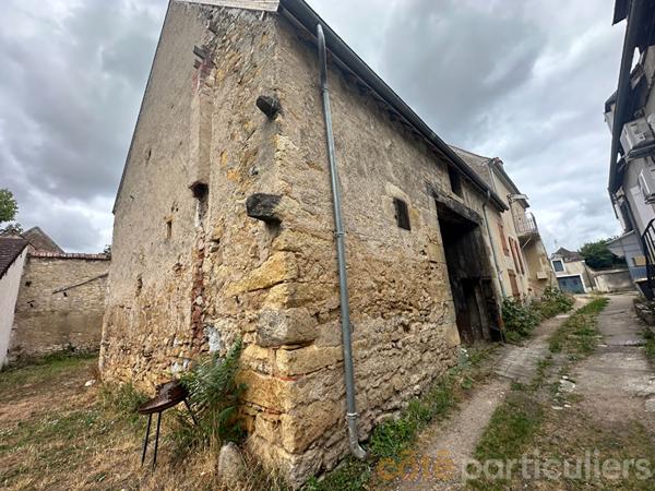 Vente Maison91 m² - 5 Pièces - SAINT AMAND MONTROND (18200)