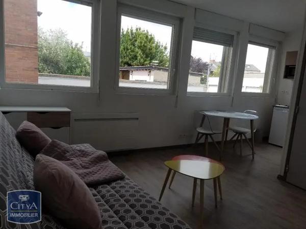 Appartement à louer 1 pièce 23.6m² Châteauroux (36000)