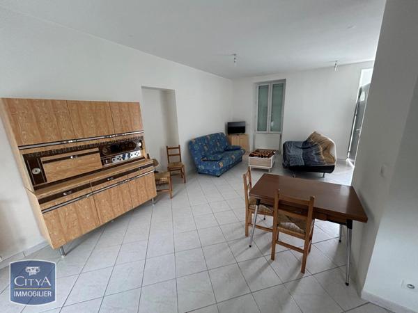 Appartement à louer 3 pièces 67.54m²