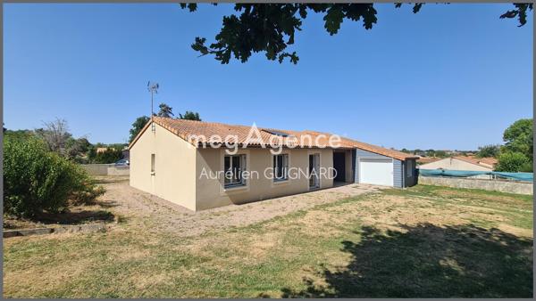 Maison à Bressuire, 79300 - 6 pièces 96m²