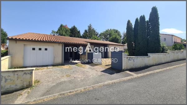 Maison à Bressuire, 79300 - 6 pièces 96m²