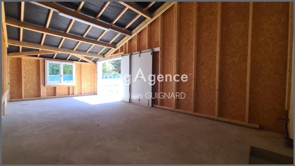 Maison à Bressuire, 79300 - 6 pièces 96m²