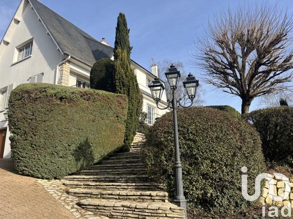 Maison traditionnelle 11 pièces de 190 m² à Paron (89100)