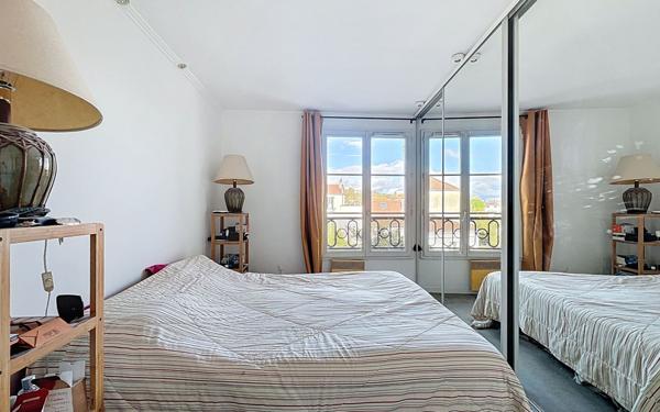 Appartement à vendre    3 pièces • 53,03 m2 Suresnes