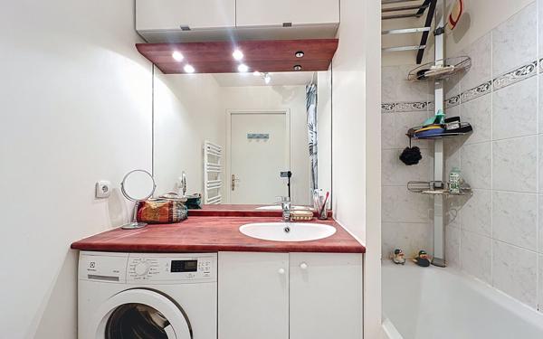 Appartement à vendre    3 pièces • 53,03 m2 Suresnes