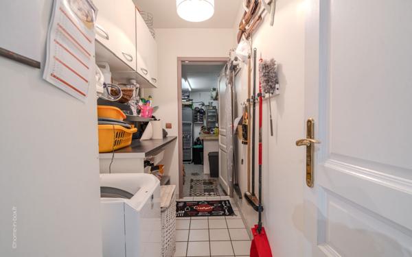 Maison à vendre    7 pièces • 181 m2 Crécy-la-Chapelle