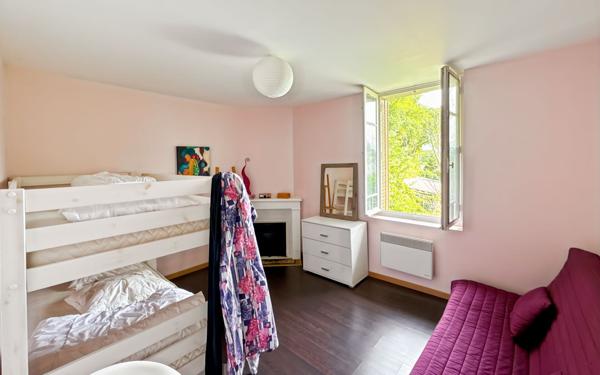 Maison à vendre    4 pièces •  Neuvic