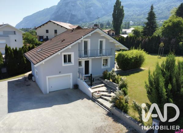 Maison à vendre 7 pièces 150 m² Archamps