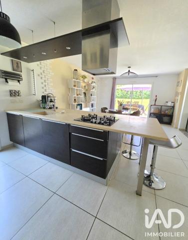 Maison à vendre 7 pièces 150 m² Archamps
