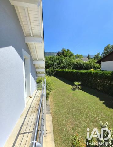Maison à vendre 7 pièces 150 m² Archamps