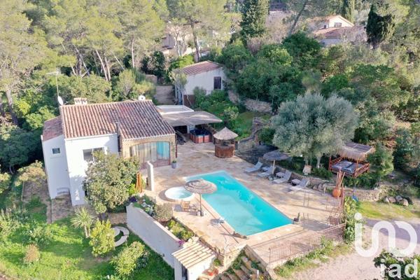 Maison à vendre 6 pièces 148 m² Ceyreste