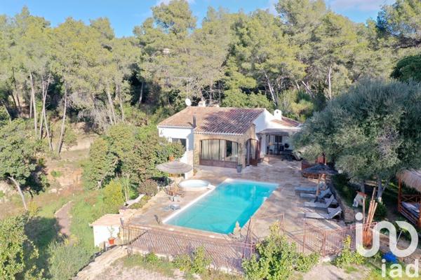 Maison à vendre 6 pièces 148 m² Ceyreste