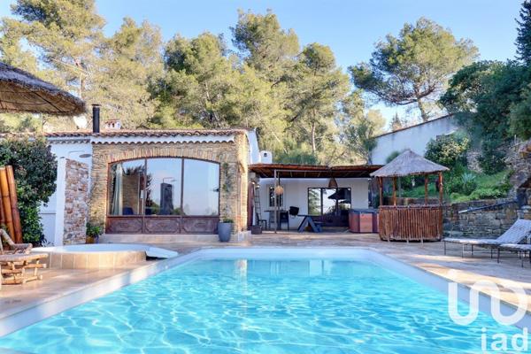 Maison à vendre 6 pièces 148 m² Ceyreste