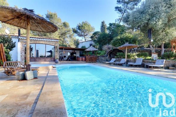 Maison à vendre 6 pièces 148 m² Ceyreste