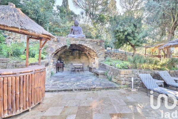 Maison à vendre 6 pièces 148 m² Ceyreste