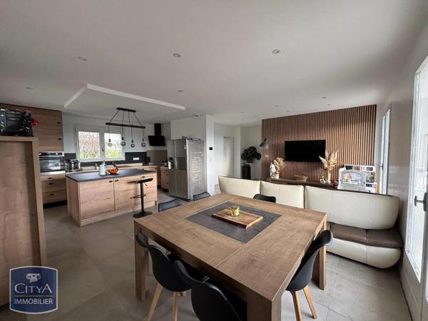 Vente maison 6 pièces de 140.5m²