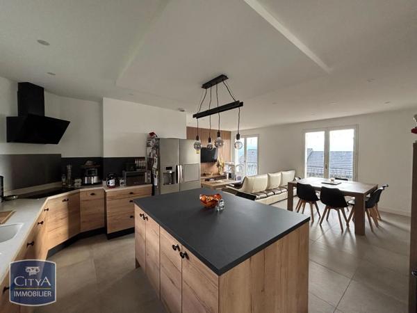 Vente maison 6 pièces de 140.5m²