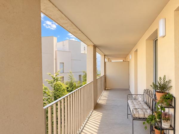 Appartement
         2 pièces
        - 47 m² Exclusivité 210 000 €*
