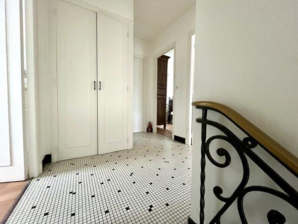 Maison traditionnelle à vendre – 5 chambres à VANNES