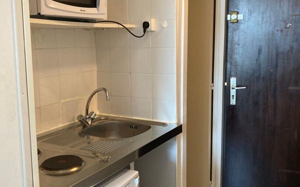 Appartement à louer    1 pièce • 13,37 m2 Gradignan