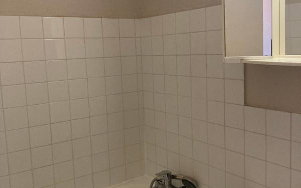 Appartement à louer    1 pièce • 13,37 m2 Gradignan