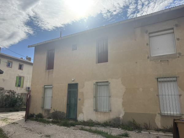 Orange (84100) Immeuble de rapport 215 m2