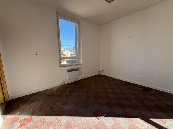 Orange (84100) Immeuble de rapport 215 m2