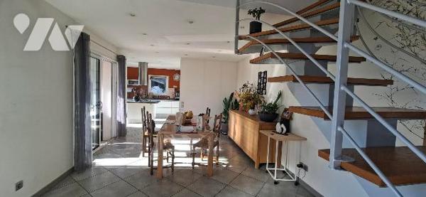 A Saint-Chamond, maison individuelle et terrain constructible.