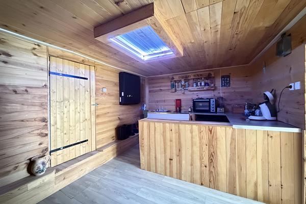 VILLA TYPE 4/5 LUMINEUSE AU CALME AVEC JARDIN PISCINE PARKING MANOSQUE