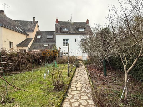 Vente Maison98 m² - 5 Pièces - LAVAL (53000)