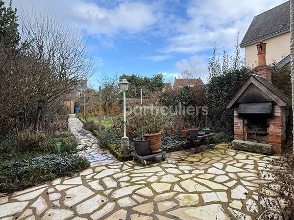 Vente Maison98 m² - 5 Pièces - LAVAL (53000)