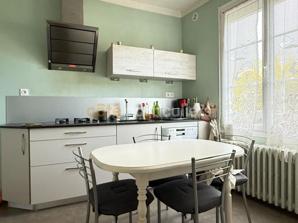 Vente Maison98 m² - 5 Pièces - LAVAL (53000)