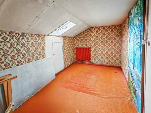 Maison 7 pièces – Environ 180 m² habitables + sous-sol – Quartier résidentiel Gaillard – Fort potentiel !