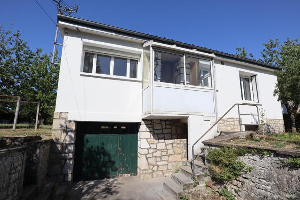 Maison 3 chambres avec garage sur terrain 920 m2