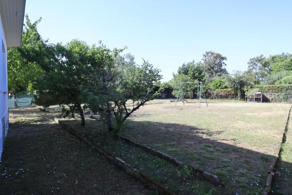 Maison 3 chambres avec garage sur terrain 920 m2