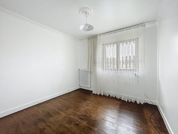 Ensemble immobilier de deux maisons jumelées