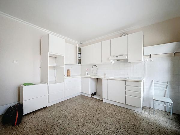 Ensemble immobilier de deux maisons jumelées